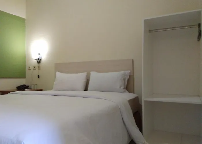 Amalio Hotel