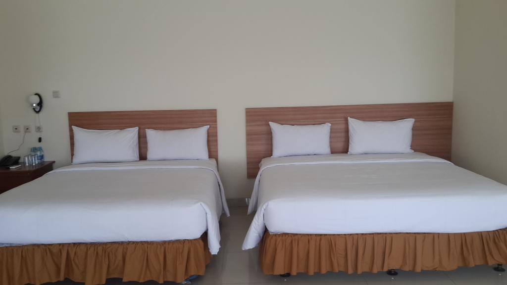 Amalio Hotel