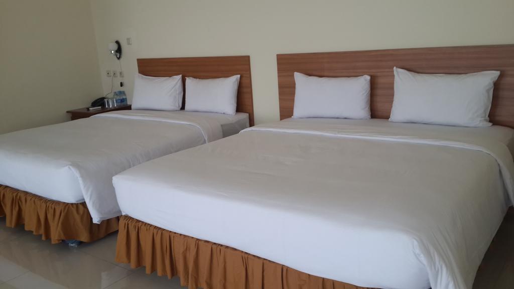 Amalio Hotel